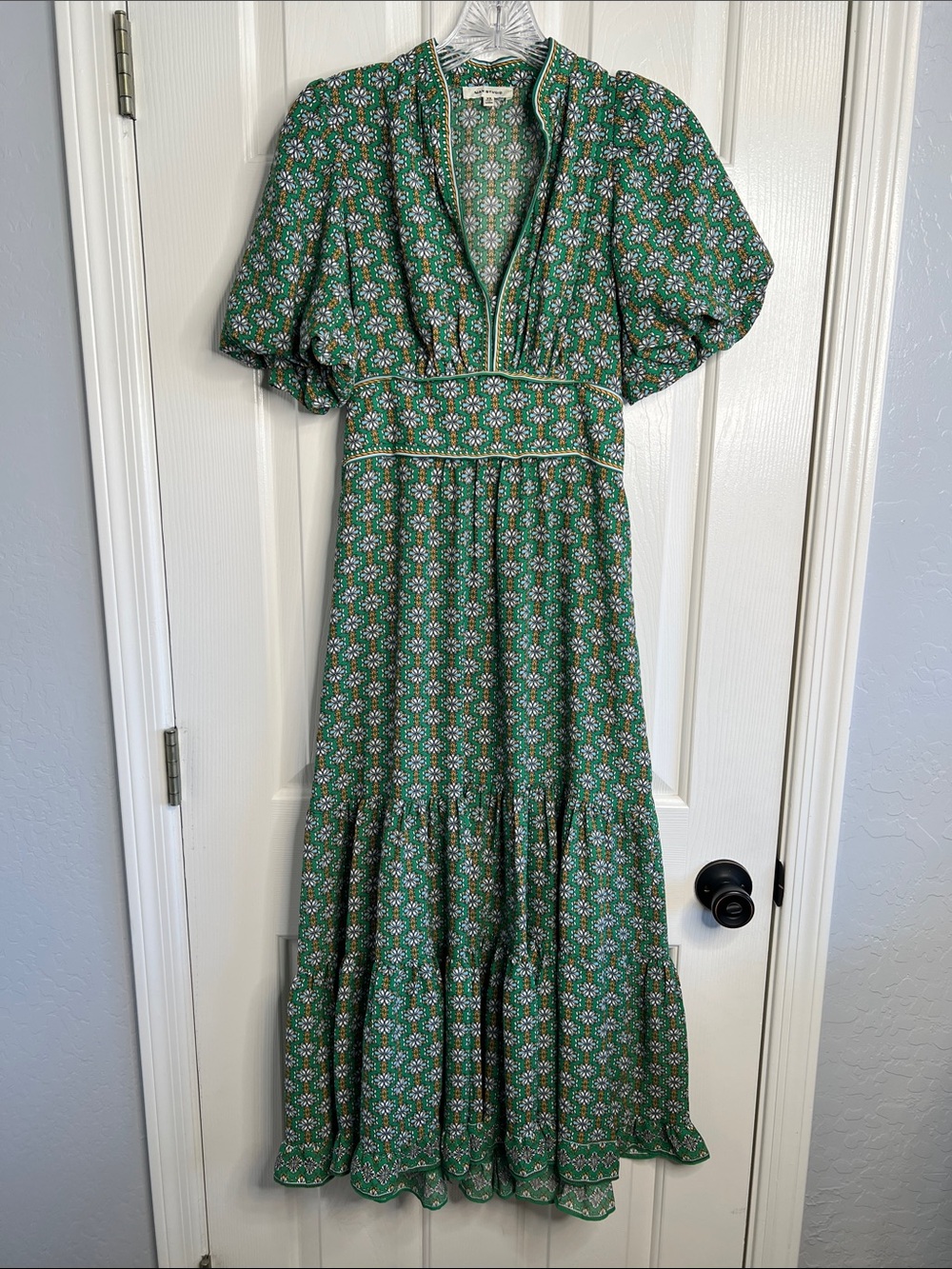 Max Studio green abstract floral maxi dress puff sleeve size XS